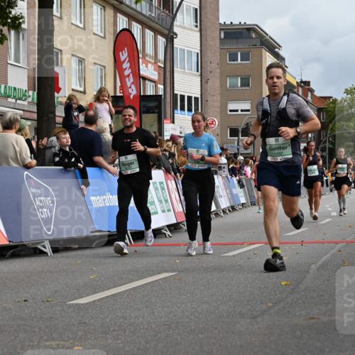 20.09.2026 - PSD Bank Halbmarathon J. Mangold http://msf.ph/oto/10515193 20.09.2026 11:43:12 Ziel 1492, 2068, 2245, 2642, 2729, 3037, 3285, 4532 meine-sportfotos.de