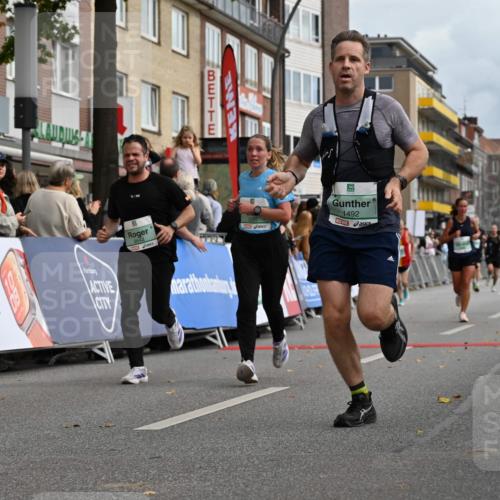20.09.2026 - PSD Bank Halbmarathon J. Mangold http://msf.ph/oto/10515207 20.09.2026 11:43:13 Ziel 1492, 2068, 2245, 2637, 2642, 2729, 3037, 3285, 4532 meine-sportfotos.de