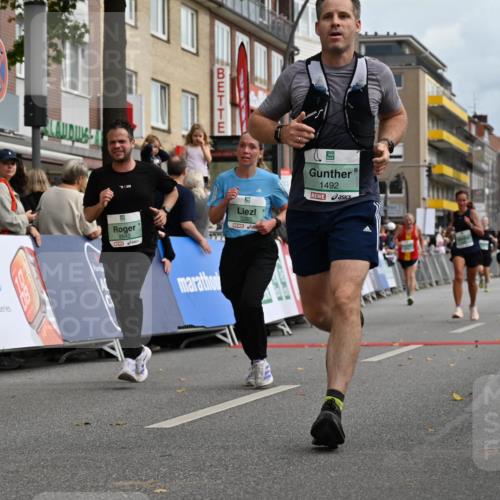 20.09.2026 - PSD Bank Halbmarathon J. Mangold http://msf.ph/oto/10515211 20.09.2026 11:43:13 Ziel 1492, 2068, 2245, 2637, 2642, 2729, 3037, 3285, 4532 meine-sportfotos.de