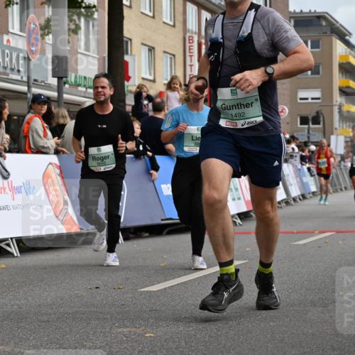 20.09.2026 - PSD Bank Halbmarathon J. Mangold http://msf.ph/oto/10515214 20.09.2026 11:43:14 Ziel 1492, 2068, 2245, 2637, 2642, 2729, 3037, 3285, 4532 meine-sportfotos.de