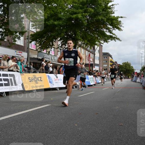 20.09.2026 - PSD Bank Halbmarathon J. Mangold http://msf.ph/oto/10515354 20.09.2026 11:43:36 Ziel 1431, 1553, 2211, 2568, 3023, 3117, 3662, 4220, 4307, 4529, 4658, 4787 meine-sportfotos.de