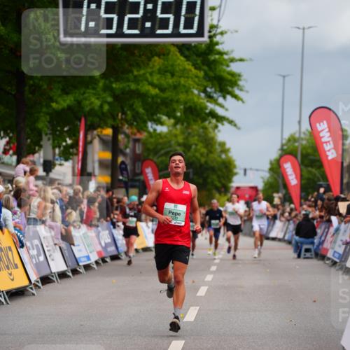 20.09.2026 - PSD Bank Halbmarathon LAZAROV Photography http://msf.ph/oto/10515437 20.09.2026 11:52:50 Ziel 2028, 2113, 3227, 3515, 4230 meine-sportfotos.de
