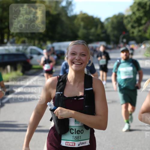 20.09.2026 - PSD Bank Halbmarathon Jannik Wohlers http://msf.ph/oto/10515446 20.09.2026 10:50:06 Laufen 1881, 1882 meine-sportfotos.de