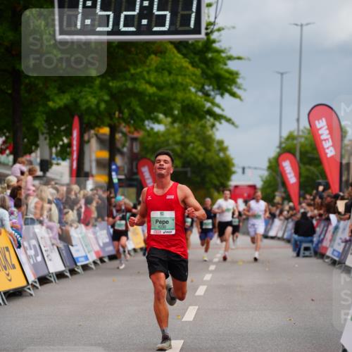 20.09.2026 - PSD Bank Halbmarathon LAZAROV Photography http://msf.ph/oto/10515451 20.09.2026 11:52:50 Ziel 2028, 2113, 3227, 3515, 4230 meine-sportfotos.de