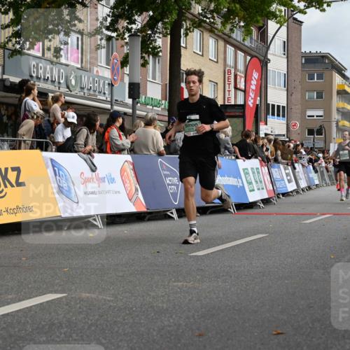20.09.2026 - PSD Bank Halbmarathon J. Mangold http://msf.ph/oto/10515520 20.09.2026 11:43:50 Ziel 1493, 2071, 2946, 4723 meine-sportfotos.de
