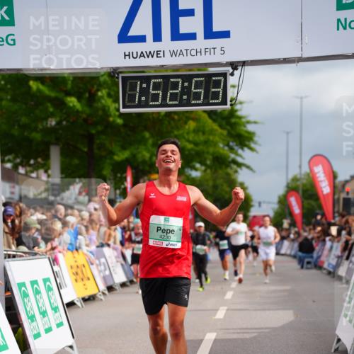 20.09.2026 - PSD Bank Halbmarathon LAZAROV Photography http://msf.ph/oto/10515524 20.09.2026 11:52:52 Ziel 2113, 3227, 4230, 4451 meine-sportfotos.de