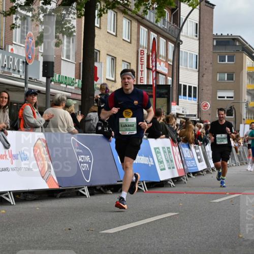 20.09.2026 - PSD Bank Halbmarathon J. Mangold http://msf.ph/oto/10515688 20.09.2026 11:43:59 Ziel 1455, 1715, 1833, 2132, 2366, 2512, 2946, 2966, 3613, 3651, 4723 meine-sportfotos.de