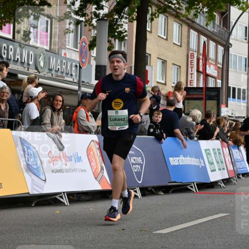 20.09.2026 - PSD Bank Halbmarathon J. Mangold http://msf.ph/oto/10515701 20.09.2026 11:44:00 Ziel 1455, 1715, 1833, 2132, 2366, 2467, 2512, 2966, 3613, 3651, 4607, 4723 meine-sportfotos.de