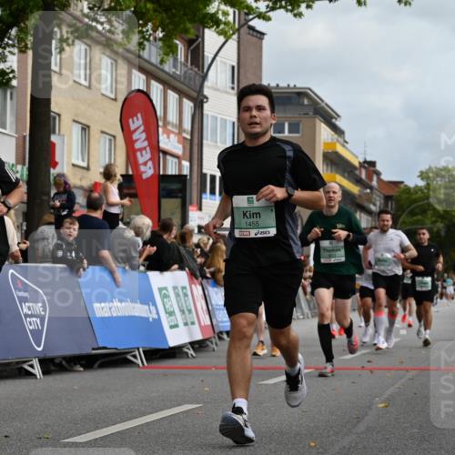 20.09.2026 - PSD Bank Halbmarathon J. Mangold http://msf.ph/oto/10515725 20.09.2026 11:44:03 Ziel 1147, 1455, 1715, 1833, 2132, 2366, 2467, 2512, 2966, 3613, 3651, 4607, 4608, 4723 meine-sportfotos.de