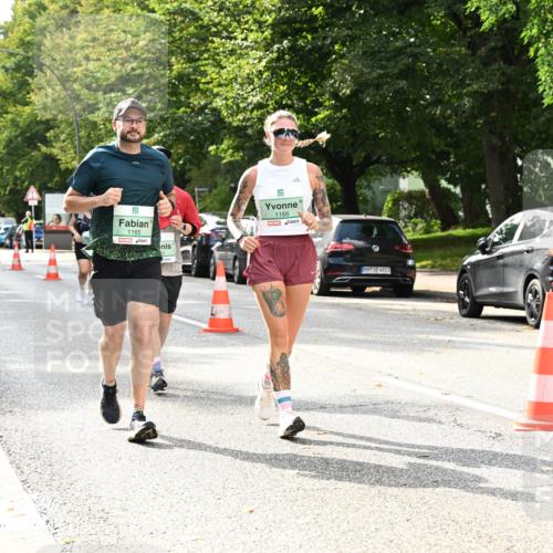20.09.2026 - PSD Bank Halbmarathon Dr. Thomas Lammeyer http://msf.ph/oto/10515739 20.09.2026 11:10:27 Laufen 1165, 1166 meine-sportfotos.de