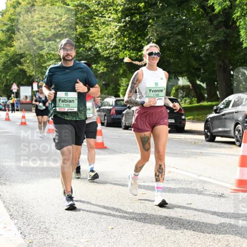 20.09.2026 - PSD Bank Halbmarathon Dr. Thomas Lammeyer http://msf.ph/oto/10515752 20.09.2026 11:10:27 Laufen 1165, 1166, 4883 meine-sportfotos.de