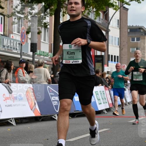 20.09.2026 - PSD Bank Halbmarathon J. Mangold http://msf.ph/oto/10515756 20.09.2026 11:44:03 Ziel 1147, 1455, 1715, 1833, 2132, 2366, 2467, 2512, 2966, 3613, 3651, 4607, 4608, 4723 meine-sportfotos.de