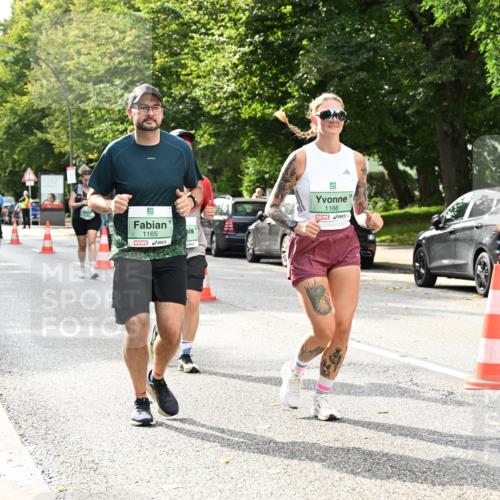 20.09.2026 - PSD Bank Halbmarathon Dr. Thomas Lammeyer http://msf.ph/oto/10515757 20.09.2026 11:10:27 Laufen 1165, 5, 1166 meine-sportfotos.de
