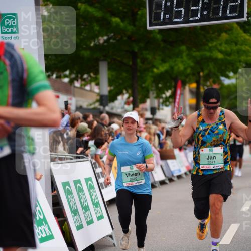 20.09.2026 - PSD Bank Halbmarathon LAZAROV Photography http://msf.ph/oto/10515835 20.09.2026 11:53:12 Ziel 1666, 2286, 2870, 3041, 3371, 3505, 4624 meine-sportfotos.de