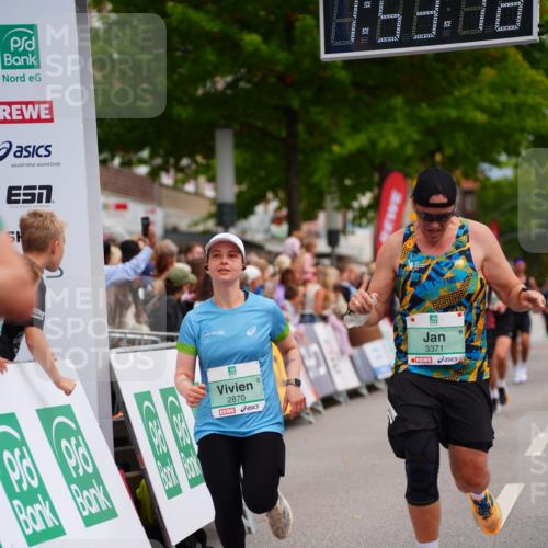 20.09.2026 - PSD Bank Halbmarathon LAZAROV Photography http://msf.ph/oto/10515858 20.09.2026 11:53:12 Ziel 1666, 2286, 2870, 3041, 3371, 3505, 4624 meine-sportfotos.de