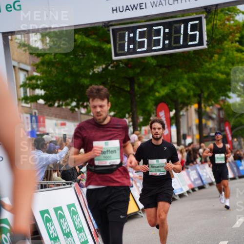 20.09.2026 - PSD Bank Halbmarathon LAZAROV Photography http://msf.ph/oto/10515897 20.09.2026 11:53:15 Ziel 1666, 2286, 2870, 3371, 4507, 4624 meine-sportfotos.de