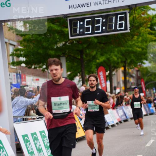 20.09.2026 - PSD Bank Halbmarathon LAZAROV Photography http://msf.ph/oto/10515906 20.09.2026 11:53:15 Ziel 1666, 2286, 2870, 3371, 4507, 4624 meine-sportfotos.de