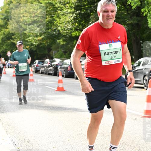 20.09.2026 - PSD Bank Halbmarathon Dr. Thomas Lammeyer http://msf.ph/oto/10515958 20.09.2026 11:10:37 Laufen 1836 meine-sportfotos.de
