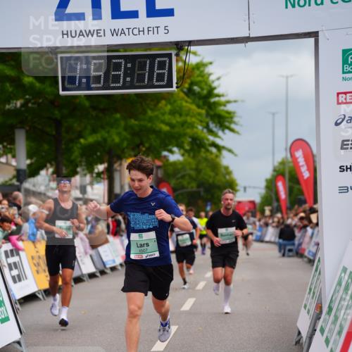 20.09.2026 - PSD Bank Halbmarathon LAZAROV Photography http://msf.ph/oto/10515975 20.09.2026 11:53:18 Ziel 1046, 1666, 1701, 2286, 2870, 3371, 4386, 4507, 4624 meine-sportfotos.de