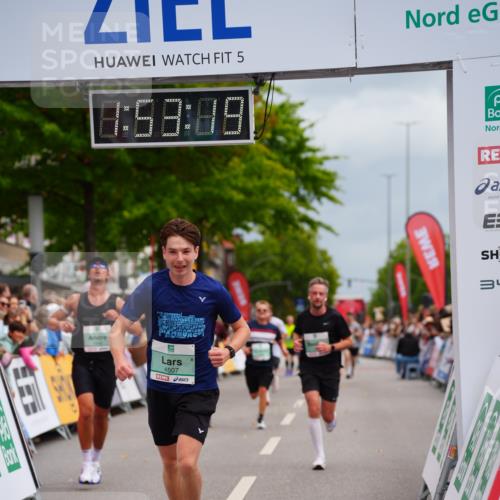 20.09.2026 - PSD Bank Halbmarathon LAZAROV Photography http://msf.ph/oto/10515995 20.09.2026 11:53:18 Ziel 1046, 1666, 1701, 2286, 2870, 3371, 4386, 4507, 4624 meine-sportfotos.de