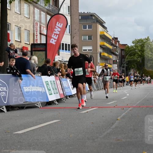 20.09.2026 - PSD Bank Halbmarathon J. Mangold http://msf.ph/oto/10516021 20.09.2026 11:44:31 Ziel 1730, 2593, 2708, 3506, 3706 meine-sportfotos.de