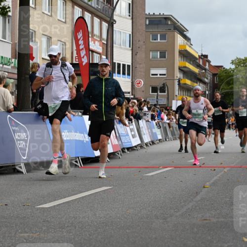 20.09.2026 - PSD Bank Halbmarathon J. Mangold http://msf.ph/oto/10516194 20.09.2026 11:44:49 Ziel 1081, 1547, 1771, 2558, 2677, 3319, 3861, 4365, 4366 meine-sportfotos.de