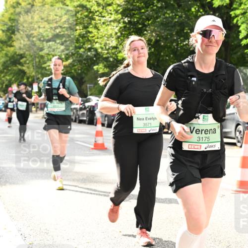20.09.2026 - PSD Bank Halbmarathon Dr. Thomas Lammeyer http://msf.ph/oto/10516202 20.09.2026 11:10:48 Laufen 3571, 3175, 118 meine-sportfotos.de