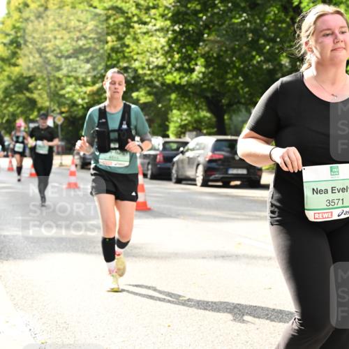 20.09.2026 - PSD Bank Halbmarathon Dr. Thomas Lammeyer http://msf.ph/oto/10516223 20.09.2026 11:10:48 Laufen 4515, 3571 meine-sportfotos.de