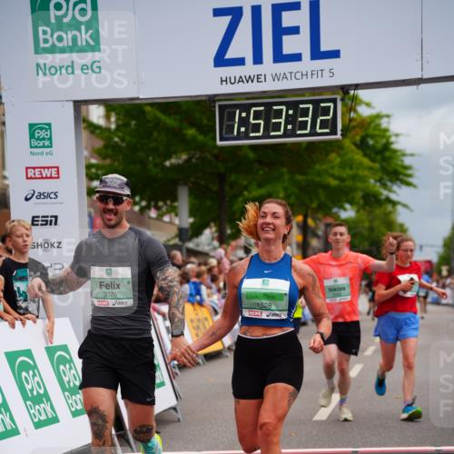 20.09.2026 - PSD Bank Halbmarathon LAZAROV Photography http://msf.ph/oto/10516271 20.09.2026 11:53:32 Ziel 1012, 1528, 2106, 2270, 2350, 3154, 3376, 3678, 3867, 4025 meine-sportfotos.de