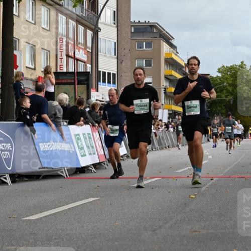 20.09.2026 - PSD Bank Halbmarathon J. Mangold http://msf.ph/oto/10516274 20.09.2026 11:44:52 Ziel 1547, 2677, 2959, 3861, 3913, 4365, 4366 meine-sportfotos.de