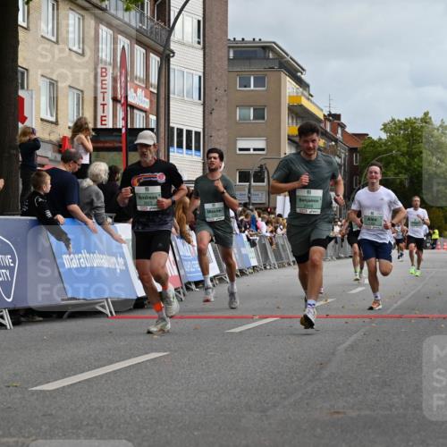 20.09.2026 - PSD Bank Halbmarathon J. Mangold http://msf.ph/oto/10516329 20.09.2026 11:44:59 Ziel 1159, 1374, 1430, 2300, 2928, 2959, 3861, 3913, 3981, 4365, 4366 meine-sportfotos.de