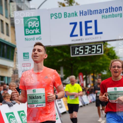 20.09.2026 - PSD Bank Halbmarathon LAZAROV Photography http://msf.ph/oto/10516333 20.09.2026 11:53:34 Ziel 1528, 2270, 2350, 2611, 3154, 3376, 3678, 3702, 3867, 4025 meine-sportfotos.de