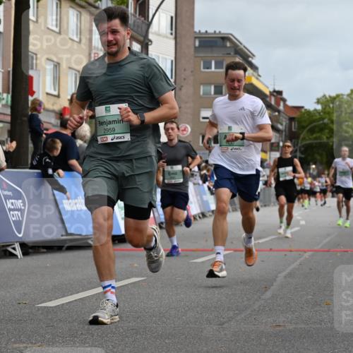 20.09.2026 - PSD Bank Halbmarathon J. Mangold http://msf.ph/oto/10516364 20.09.2026 11:45:01 Ziel 1159, 1374, 1430, 2300, 2928, 2959, 3861, 3913, 3981 meine-sportfotos.de
