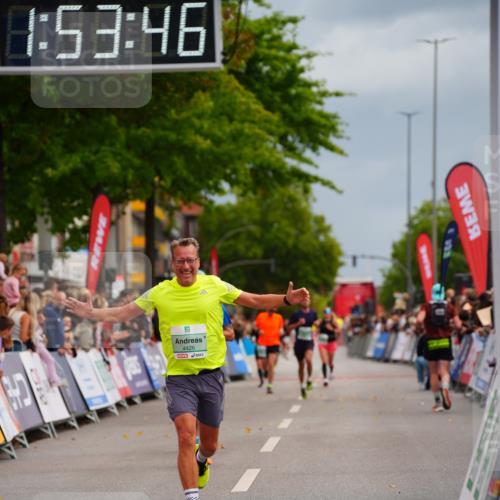 20.09.2026 - PSD Bank Halbmarathon LAZAROV Photography http://msf.ph/oto/10516448 20.09.2026 11:53:46 Ziel 1346, 1462, 1961, 2611, 3840, 4021, 4426, 4770 meine-sportfotos.de