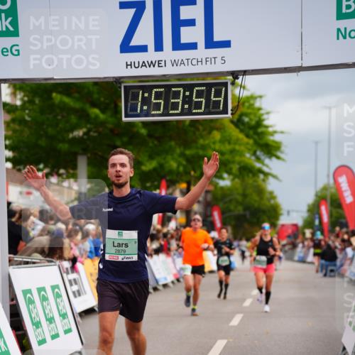 20.09.2026 - PSD Bank Halbmarathon LAZAROV Photography http://msf.ph/oto/10516589 20.09.2026 11:53:53 Ziel 1346, 2879, 3106, 3479, 3840, 4426 meine-sportfotos.de