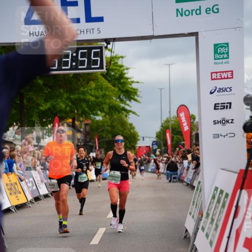 20.09.2026 - PSD Bank Halbmarathon LAZAROV Photography http://msf.ph/oto/10516595 20.09.2026 11:53:55 Ziel 1014, 1346, 2879, 3106, 3479, 3840, 4426 meine-sportfotos.de