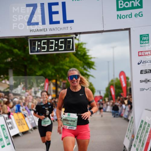 20.09.2026 - PSD Bank Halbmarathon LAZAROV Photography http://msf.ph/oto/10516662 20.09.2026 11:53:57 Ziel 1014, 1346, 2879, 3106, 3479, 3840 meine-sportfotos.de