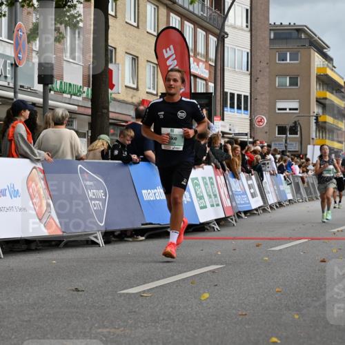 20.09.2026 - PSD Bank Halbmarathon J. Mangold http://msf.ph/oto/10516708 20.09.2026 11:45:26 Ziel 2694, 3755, 4534, 4625 meine-sportfotos.de