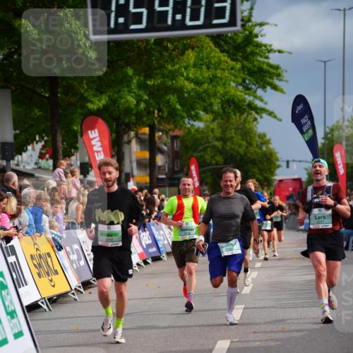 20.09.2026 - PSD Bank Halbmarathon LAZAROV Photography http://msf.ph/oto/10516739 20.09.2026 11:54:03 Ziel 1014, 2031, 2144, 3106, 3479, 3558, 4742 meine-sportfotos.de