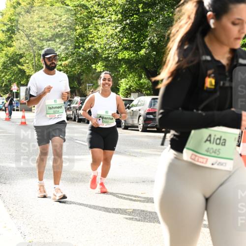 20.09.2026 - PSD Bank Halbmarathon Dr. Thomas Lammeyer http://msf.ph/oto/10516797 20.09.2026 11:11:23 Laufen 3254, 2453, 4045 meine-sportfotos.de