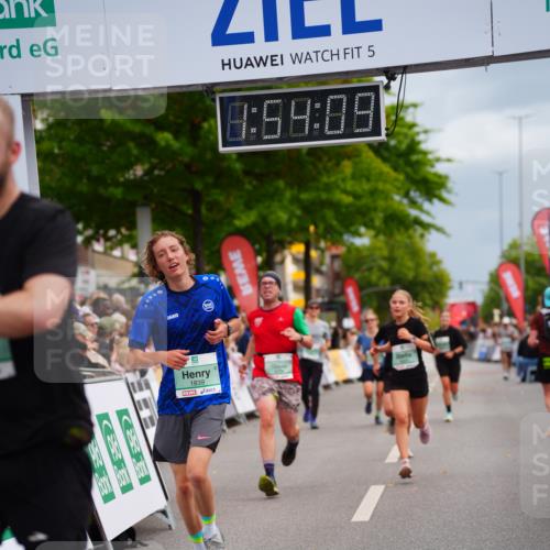 20.09.2026 - PSD Bank Halbmarathon LAZAROV Photography http://msf.ph/oto/10516861 20.09.2026 11:54:09 Ziel 1642, 1839, 2031, 2144, 2594, 3558, 3654, 4027, 4742, 4759, 4785 meine-sportfotos.de