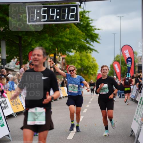 20.09.2026 - PSD Bank Halbmarathon LAZAROV Photography http://msf.ph/oto/10516950 20.09.2026 11:54:12 Ziel 1642, 1839, 2031, 2144, 2594, 3558, 3654, 4027, 4742, 4759, 4785 meine-sportfotos.de
