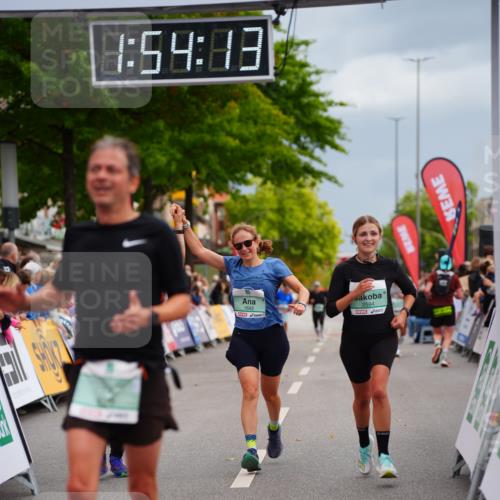 20.09.2026 - PSD Bank Halbmarathon LAZAROV Photography http://msf.ph/oto/10516958 20.09.2026 11:54:12 Ziel 1642, 1839, 2031, 2144, 2594, 3558, 3654, 4027, 4742, 4759, 4785 meine-sportfotos.de