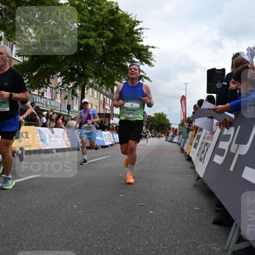 20.09.2026 - PSD Bank Halbmarathon J. Mangold http://msf.ph/oto/10517012 20.09.2026 11:45:51 Ziel 1549, 2124, 3076, 4048, 4425, 4472, 4774 meine-sportfotos.de