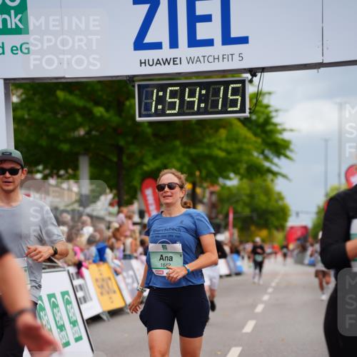 20.09.2026 - PSD Bank Halbmarathon LAZAROV Photography http://msf.ph/oto/10517017 20.09.2026 11:54:14 Ziel 1642, 1839, 2031, 2594, 2727, 3558, 3654, 4027, 4759, 4785 meine-sportfotos.de