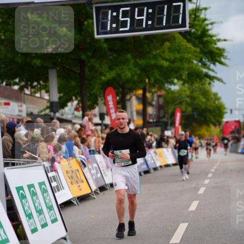 20.09.2026 - PSD Bank Halbmarathon LAZAROV Photography http://msf.ph/oto/10517032 20.09.2026 11:54:16 Ziel 1642, 1839, 2594, 2727, 3654, 4027, 4759, 4777, 4785 meine-sportfotos.de