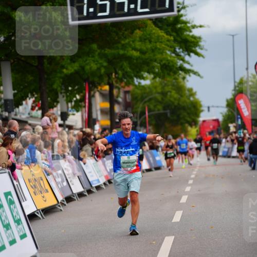 20.09.2026 - PSD Bank Halbmarathon LAZAROV Photography http://msf.ph/oto/10517170 20.09.2026 11:54:23 Ziel 2727, 2987, 3687, 4777 meine-sportfotos.de