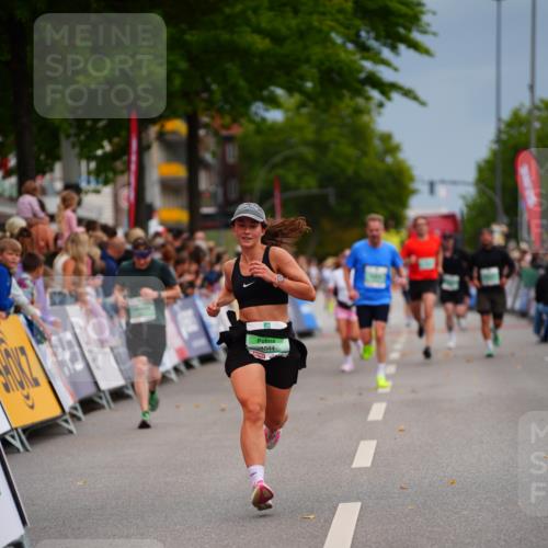 20.09.2026 - PSD Bank Halbmarathon LAZAROV Photography http://msf.ph/oto/10517252 20.09.2026 11:54:31 Ziel 3687, 4644 meine-sportfotos.de
