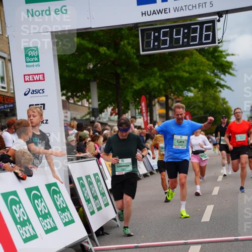 20.09.2026 - PSD Bank Halbmarathon LAZAROV Photography http://msf.ph/oto/10517318 20.09.2026 11:54:35 Ziel 1067, 2123, 3386, 3426, 4569, 4644, 4755 meine-sportfotos.de