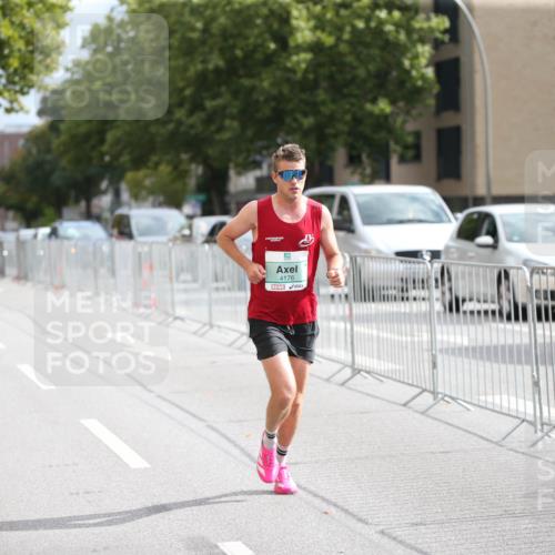 20.09.2026 - PSD Bank Halbmarathon Jannik Wohlers http://msf.ph/oto/10517321 20.09.2026 11:23:43 Laufen 4176 meine-sportfotos.de